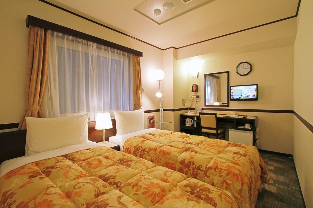 Toyoko Inn Tokyo Yamanote Sen Otsuka Eki Kita Guchi No 2 Exteriér fotografie
